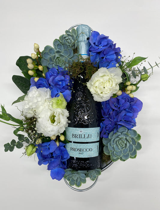 Brilla! Prosecco DOC with Deluxe Floral Arrangement